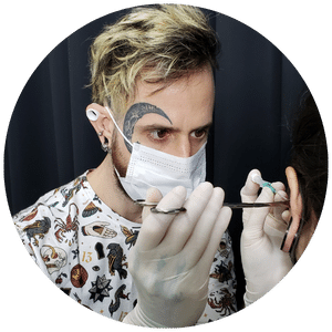 foto body piercer fer