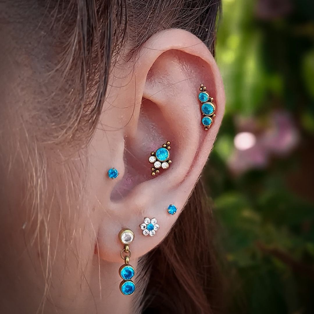 10 Tipos de Piercings na Orelha Para Você Fazer