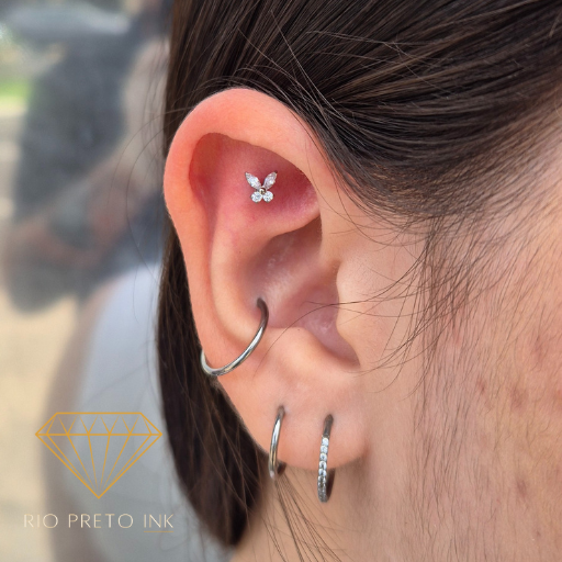 piercing-na-orelha-helix-flat-cartilagem (18)